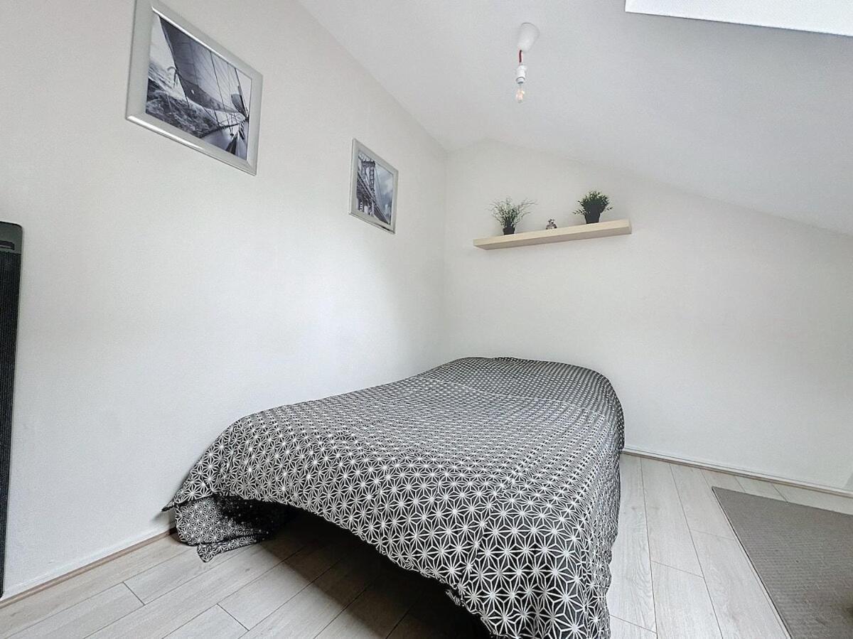 Le Nid De Reims Apartment Exterior photo